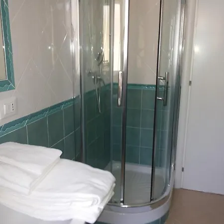 Bed & Breakfast Il Giglio Marino *